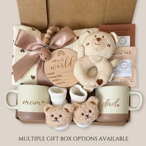New Baby Gift Box, Neutral Luxury Baby Shower Gift Box, Newborn Baby Girl, New Baby Boy Basket, Pregnancy Care Package, First Time Mom Gifts, Expectand Dad Gifts, Congrats New Parents, Gender Reveal Ideas, Teddy Bear Gifts, cotton baby blanket, new mom care package, New Mother gift box, Congrats Pregnancy Gifts, Postpartum Gifts, congrats baby, expecting parents, pregnant wife gifts, new baby boy basket, soon to be mother, first time mom to be, gender neutral ideas, growing family gifts, future