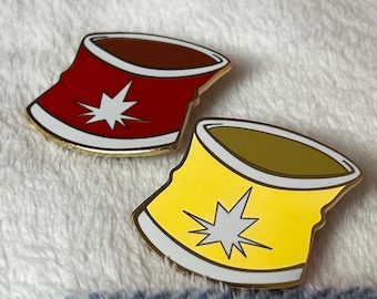 Attack on Titan Krieger Armband Anstecknadeln aus Hartemaille
