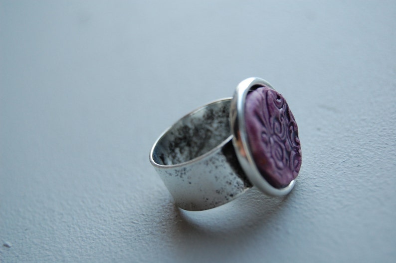 purple vintage garden ring image 2