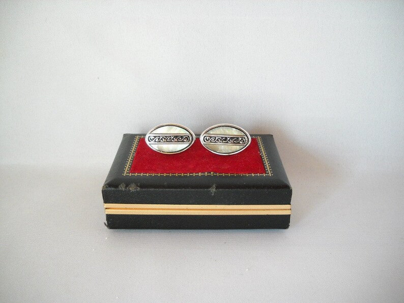 Vintage Cuff Links Swank Cuff Links Mother of Pearl Cufflinks image 3