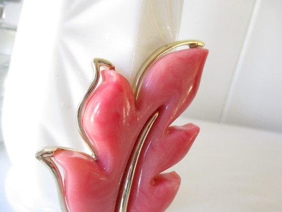 Vintage Brooch Sarah Coventry Pink Thermoset Leaf… - image 7