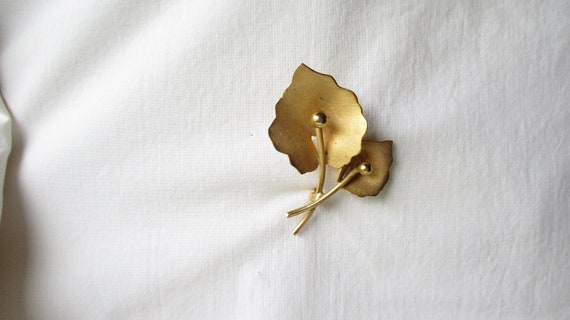 Vintage Brooch Vintage Floral Leaf Pin Textured G… - image 8