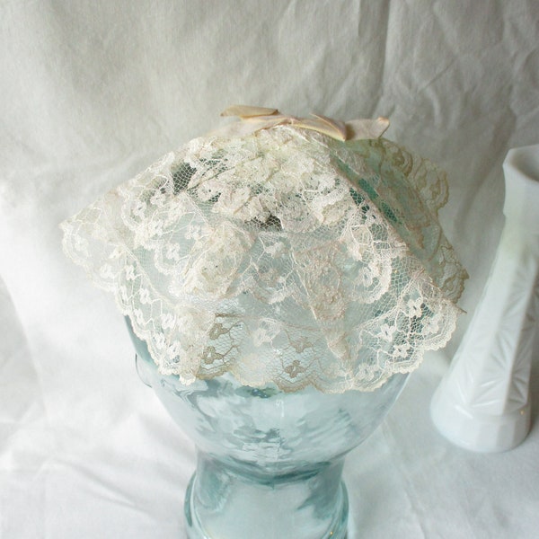 Vintage Lace Veil Vintage Fascinator Vintage Hat Chapel Cap Wedding Bridal Headpiece Antique White