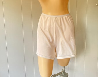 Vintage Luxer Dame Tap Pants: Vintage Pettipants Bloomers