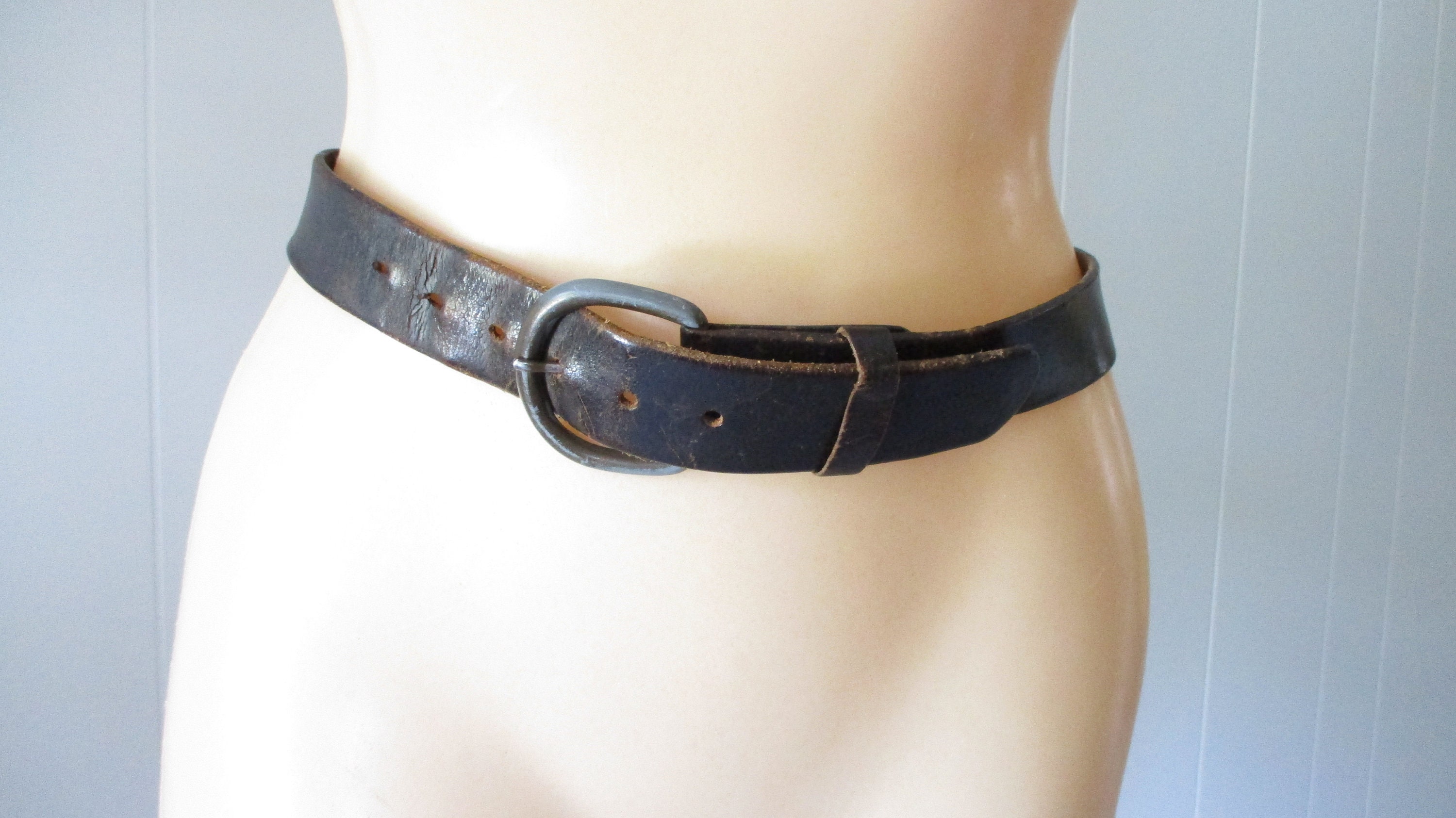 Vintage Western Belt oil tanned Harness Leather Made in USA Unisex 34 brown Vintage Western Leather Belt Distressed Rugged Worn Brown  main image 4