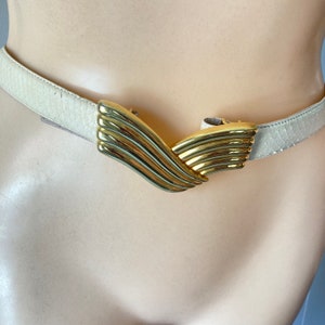 Vintage Liz Claiborne Snakeskin Belt: Cream White & Gold Buckle