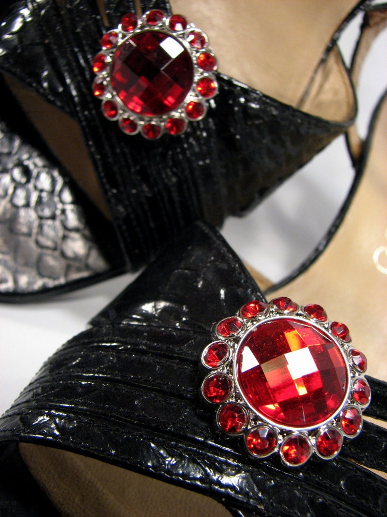 Red Shoe Clips Round Faceted Ruby Red Rhinestones 1 Pair Etsy