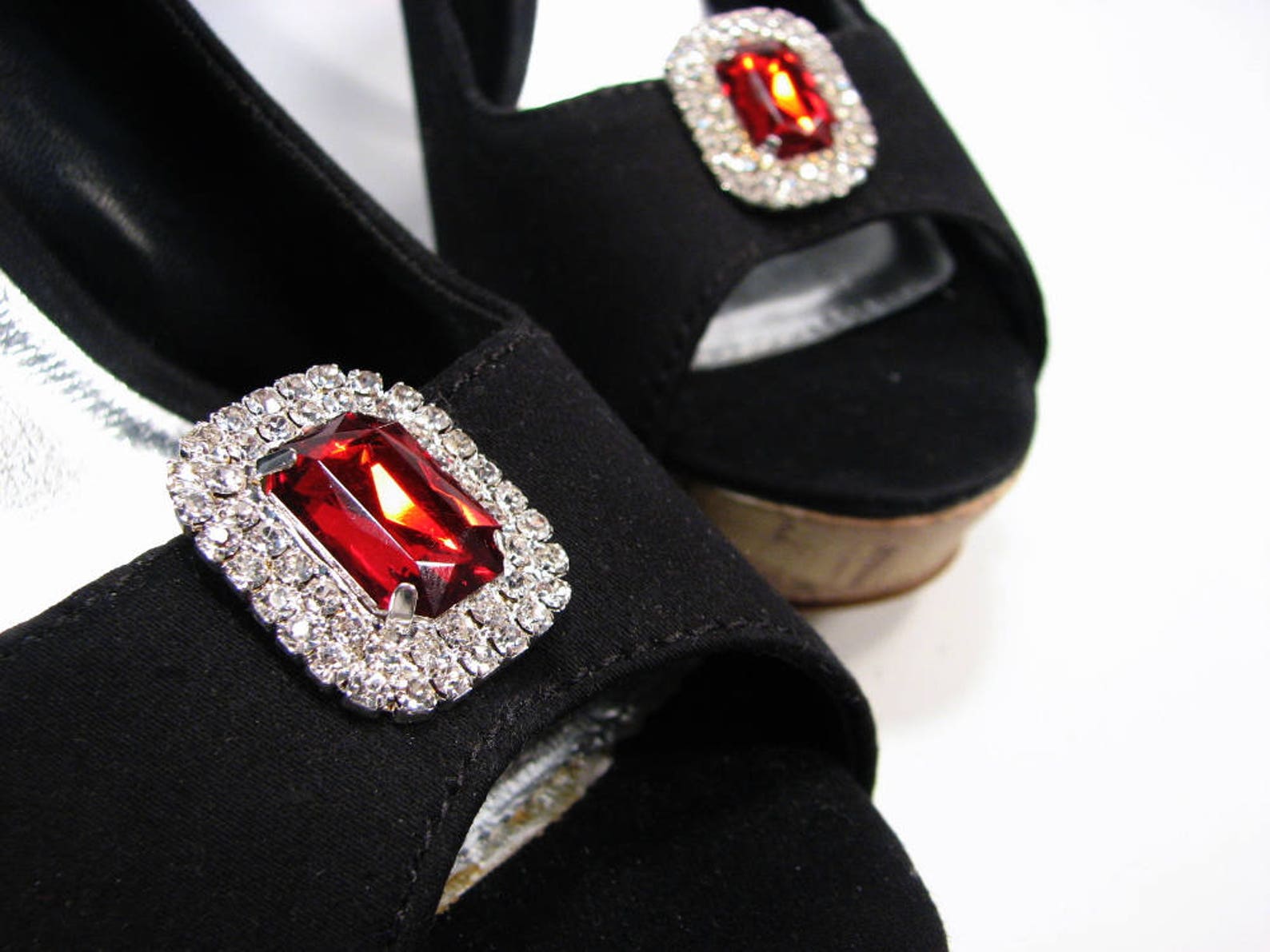 Stunning Red Shoe Clips Dark Red Rows of White Rhinestones 1 Etsy