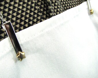 Dinner Napkin Clip Napkin Linen Clamp Gold tone Star Detail Silver tone Chain Serviette Holder Nappy Bib Clip Senior Dining Accessories