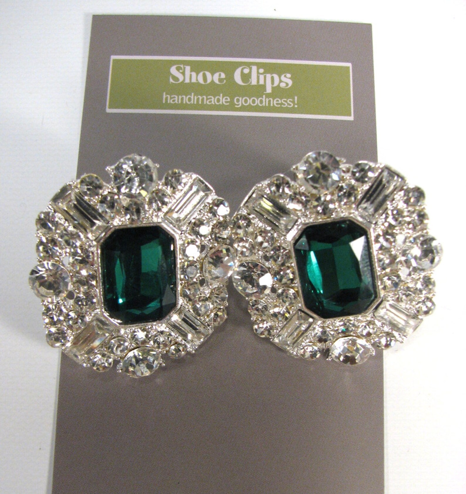 Brilliant Emerald Green Shoe Clips With White Rhinestones 1 Pair Jewels
