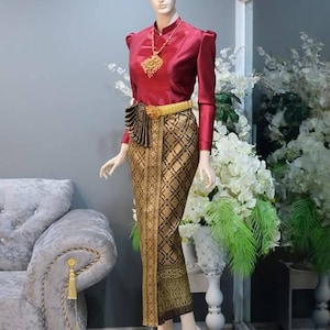 Amazing Thai Boromphiman Bridal Dress| Thai/Khmer/Laos| Asian Wedding Dress| Handmade| Made to Measure| Personalization avail