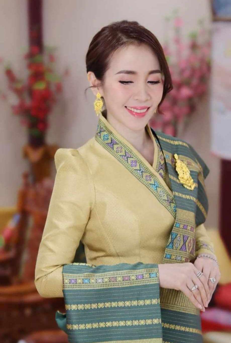 lao silk dress Luxury Traditional Laos DressI Laos Wedding DressI Authentic Laos SilkI Mai LarbI HandwovenI Made to Measure (DDP)