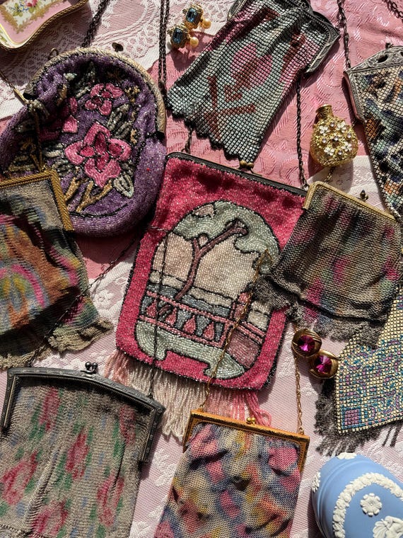 Whiting & Davis Antique Mesh Metal Purse - image 2