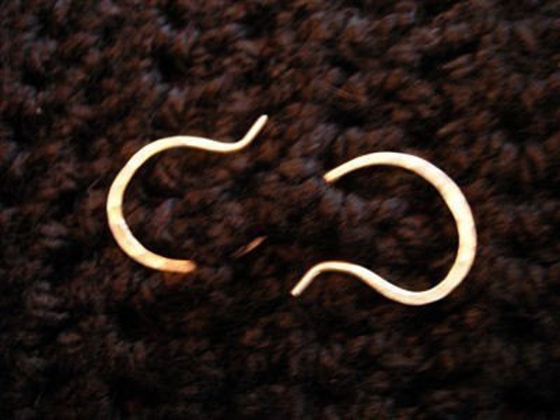 coming and going shawl pin image 2