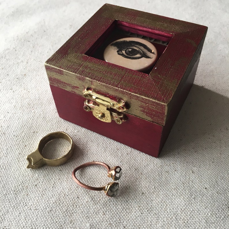 Evil Eye Ring Box, Engagement Ring Box with Eye Illustration, Hand Painted Wooden Box, Goth Wedding ring box, Ring bearer box, Mystery box image 4