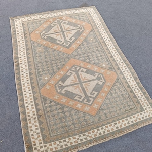 3x4,Oushak Rug,Vintage Rug,White Brown Rug,Turkish Rug,Handmade Rug,Livingroom Rug,Entryway Rug,Kitchen Rug,Mini Rug,Decor Rug,3x4.3ft
