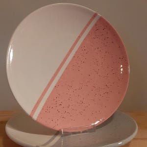 Set of 2 ceramic plates, hand-painted, dishwasher safe