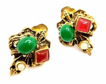Vintage groen-rode cabochon goudkleurige unieke Designer Runway clip-on oorbellen