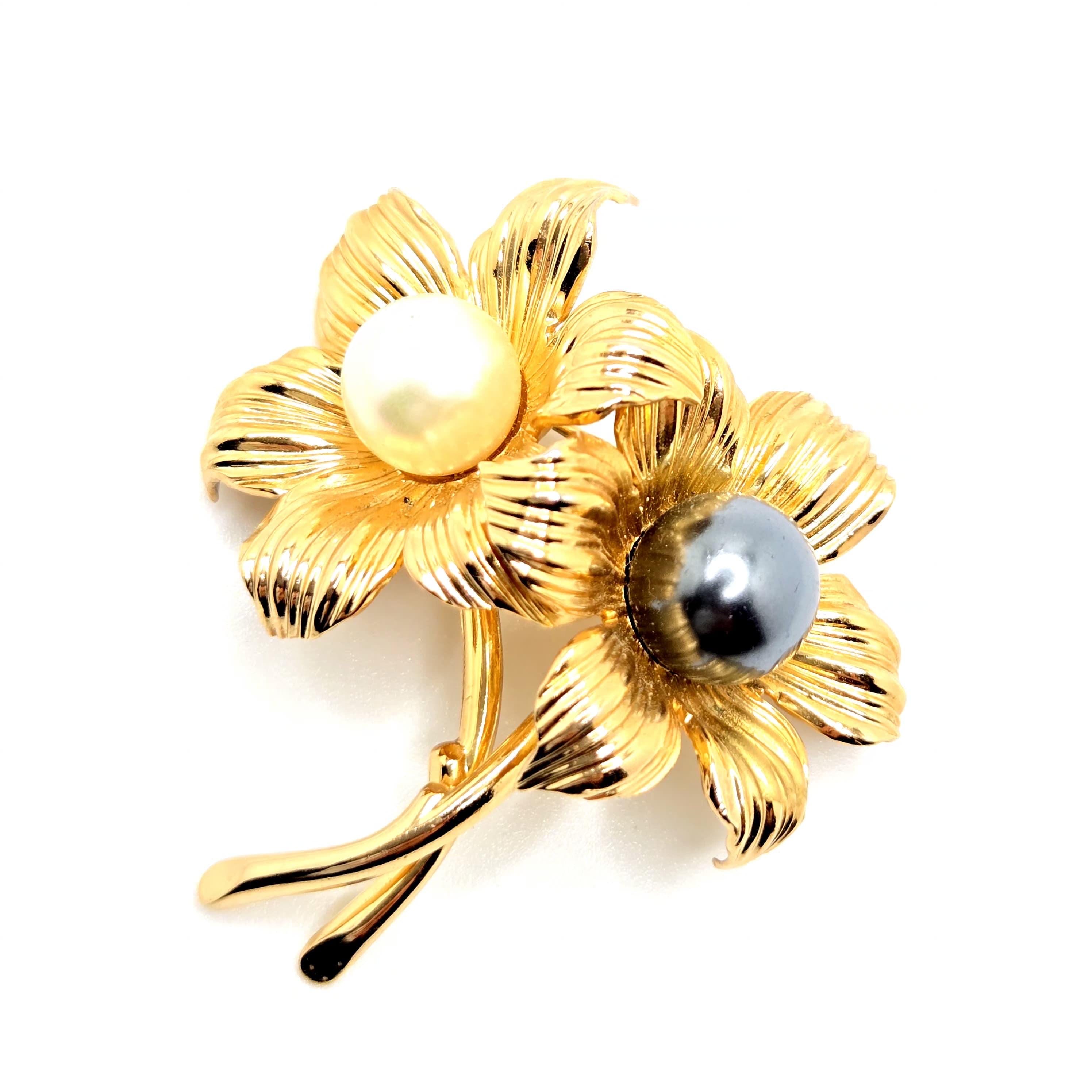 Christian Dior Flower Brooch - Etsy