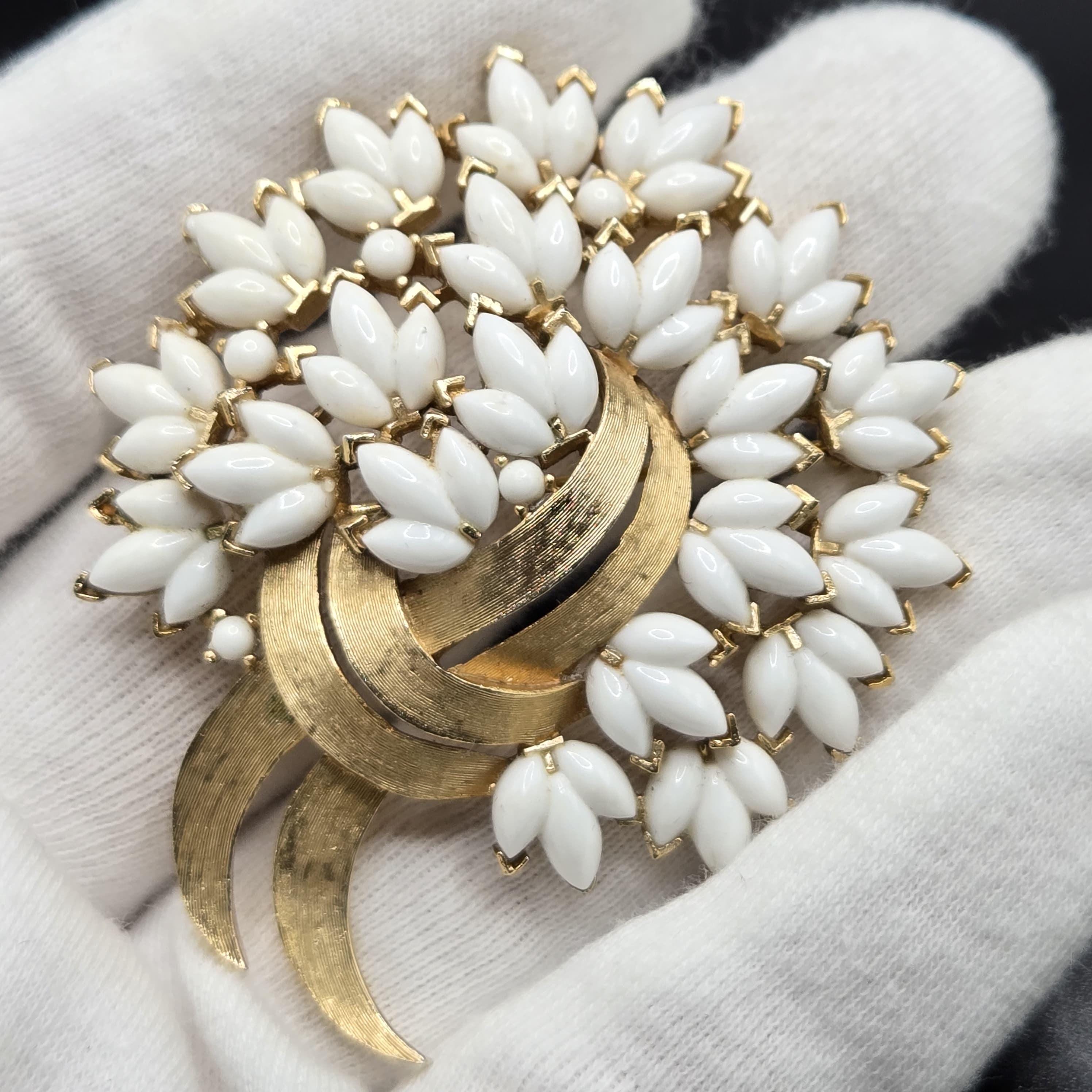 Vintage Trifari Crown White Milk Glass Flowers Gold Tone 