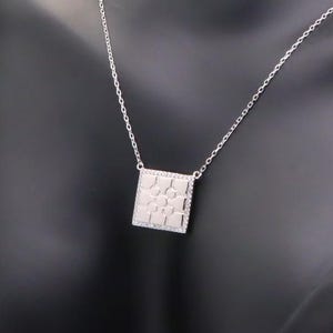 Collana in argento 925 con piastrelle di Bilbao e zirconi bianchi