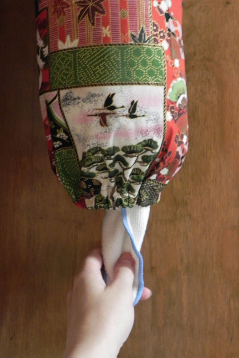 Asian Style Nature Themed Plastic Bag and Rag Holder and Dispenser image 4