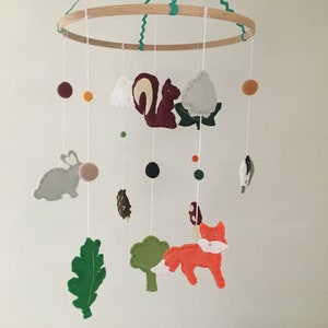 Woodland Animals Fox, Bunnies, Badger, Hedgehog, Squirrel, Leaves Baby Felt Crib/Nursery Mobile