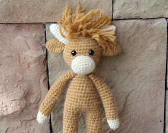 Highland Cow Crochet PATTERN | Amigurumi Toy (PDF Download)