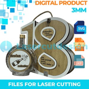 Könnte beinhalten: Eine hölzerne Zahl 18 mit einem Seilgriff, eine klare Glasflasche mit goldenem Verschluss und dem Text "Digital Product 3MM". Die Flasche hat ein Etikett mit Text und einer Champagnerflaschen-Illustration. Die Holznummer hat Text auf Serbisch.