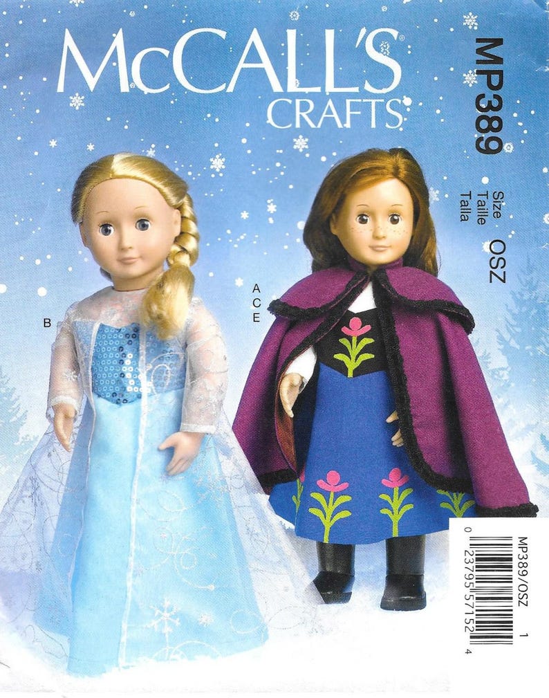 Peut inclure: Un patron de couture McCall's Crafts avec deux poup&eacute;es costum&eacute;es. L'une porte une robe bleu clair avec une cape, l'autre une robe bleue avec une cape violette. Le num&eacute;ro du patron est MP389.