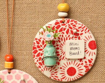 mini memo wall hanging // wall hanging // boho wall decor // mini message board