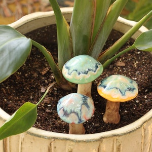 garden mushroom, choose your color // plant decor // ceramic mushroom // mushroom decor// planter lover gift // whimsical garden decor