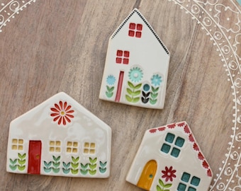 Hanging Folk Flower House: Handmade Porcelain wall House