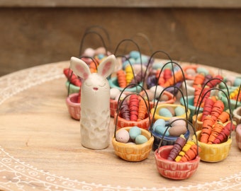 Mini easter baskets with eggs or carrots // easter decor //rabbit figurine // boho decor // easter bunny gift