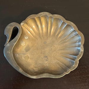 Vintage Silver-Tone Cast Metal Swan Shell Dish - Mid Century Modern Vanity Catchall Tray, Hollywood Regency Decor with Original Patina