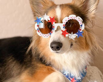 Star Spangled Pup Dog Sunglasses – Patriotic 4th of July Dog Shades