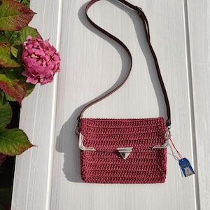 Rote Clutch Abendtasche Kleine Umhängetasche Häkeltasche Kirschrot Burgund Elegante Clutch Gehäkelte Crossbody-tasche Frau Tasche Handgemachte Tasche
