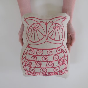Pillow - Cushion - Owl - Stuffed Pillow - Choose your fabric and ink color