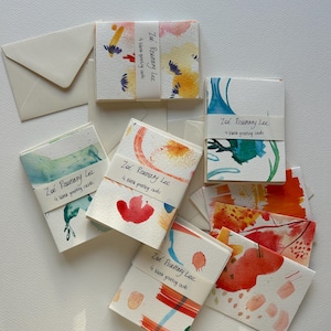 Paquete de 4 tarjetas de felicitación - Paquete múltiple de tarjetas abstractas - Juego ilustrado con gouache - Creación de marcas - Cualquier ocasión - C7 mini - Interior en blanco