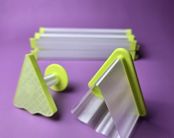 Cake Pop Cutter - Pie Wedge Shape