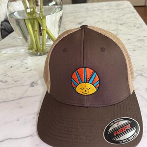 Sun Bum Trucker Hat, Smiling Sun Patch Hat, Embroidered Sun Trucker Cap, Summer Beach Hat, Sunshine Lover Gift, Retro Sun Hat, Cool Sun Hat