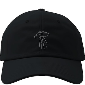 Minimalist UFO Embroidered Baseball Cap – Trendy Alien Doodle Hat for Sci-Fi Lovers, Unique UFO Dad Cap, Stylish Casual Headwear