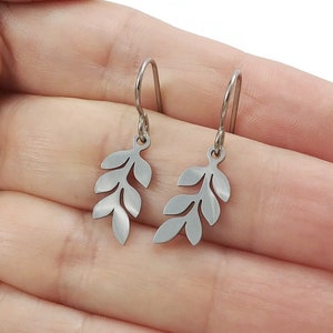 Titanium dainty branch earrings, Jewelry gift for sensitive ears