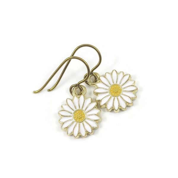 Small daisy drop earrings, Hypoallergenic niobium for sensitive ears, White and gold jewelry