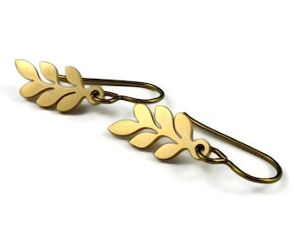 Niobium botanical drop earrings, Dainty gold branch earrings, Pure niobium for sensitive ears