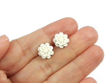 White flower earrings, Hypoallergenic bridesmaids titanium earrings, Vintage flower rose studs