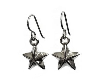 Silver star dangle earrings - Hypoallergenic pure titanium and acrylic