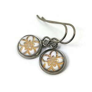 Hypoallergenic titanium earrings, Dainty flower drop earrings, Lightweight white and gold womens jewelry image 1