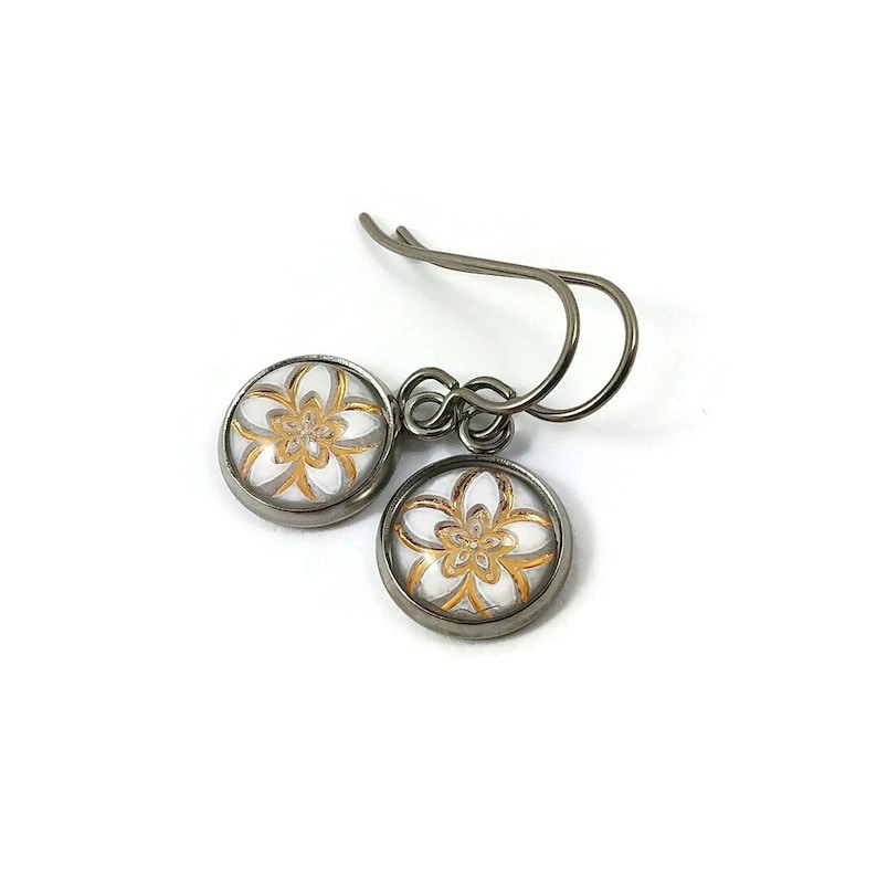 Hypoallergenic titanium earrings, Dainty flower drop earrings, Lightweight white and gold womens jewelry image 1