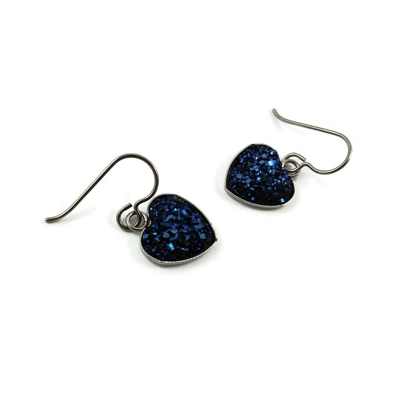 Midnight blue heart earrings, Hypoallergenic pure titanium jewelry, Resin druzy dangle earrings, Love gift for her image 3